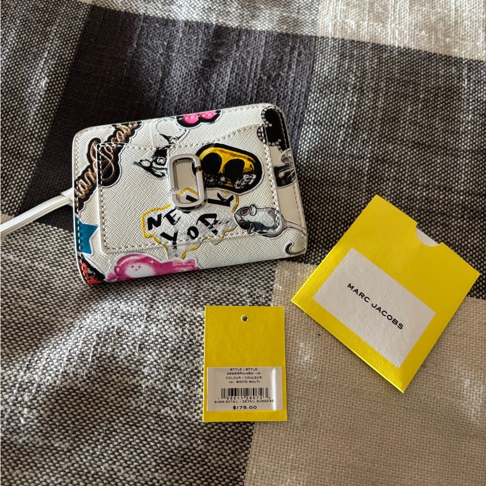 Marc Jacobs Utility Mini Snapshot Wallet VEUC